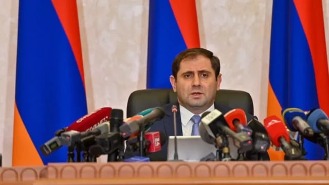 սուրեն պապիկյան