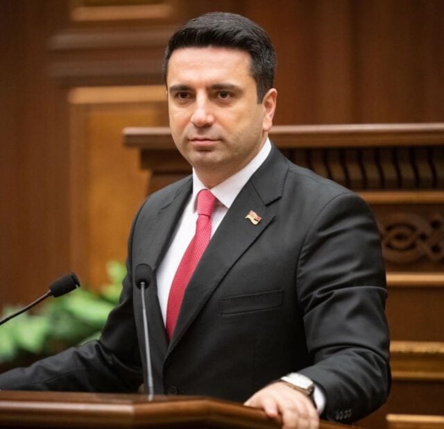 Alen_Simonyan
