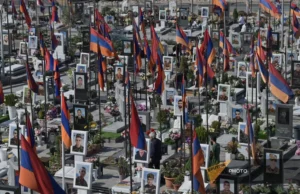 Յոթ տարի է Հայաստանս վերածել են գերեզմանի, մահը խժռում է ջահել կյանքեր, մինչև ե՞րբ ժողովուրդ…