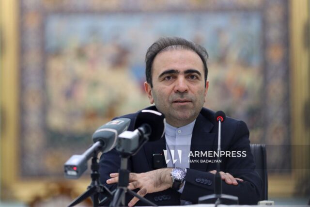 իրանի դեսպան