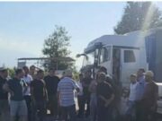 Պայքար՝ հանուն լոլիկի, լռություն՝ հանուն հայրենիքի